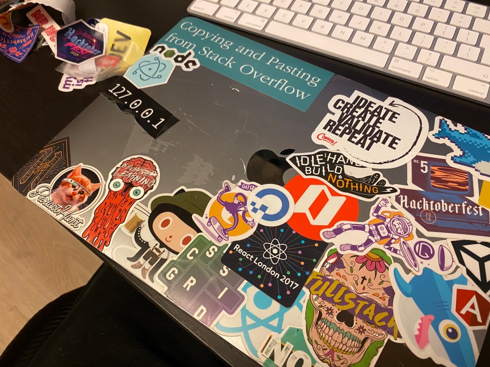 How to Remove Stickers From a Laptop